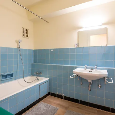 Charming With Sea View For 6 Ostende