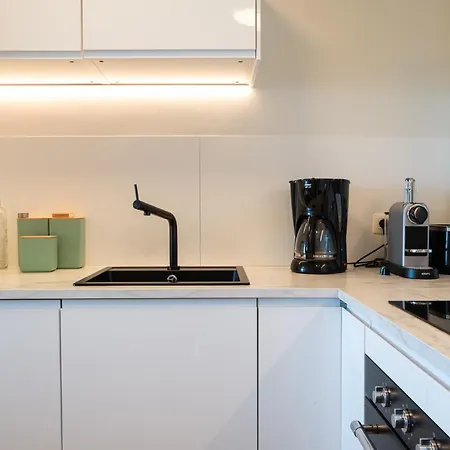 アパート Charming With Sea View For 6 *