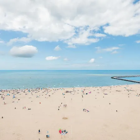 Charming With Sea View For 6 アパート